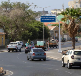 Câmara Municipal da Praia inicia instalação de placas toponímicas nos bairros da cidade