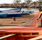 Praia: IMP esclarece que não emitiu qualquer ordem para a retirada de botes nas praias de Quebra Canela e Gamboa