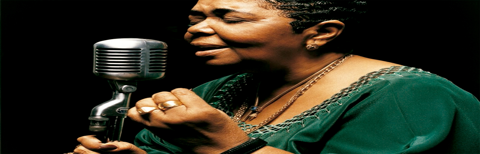 Disco com 10 inéditos de Cesária Évora sai a 16 de outubro