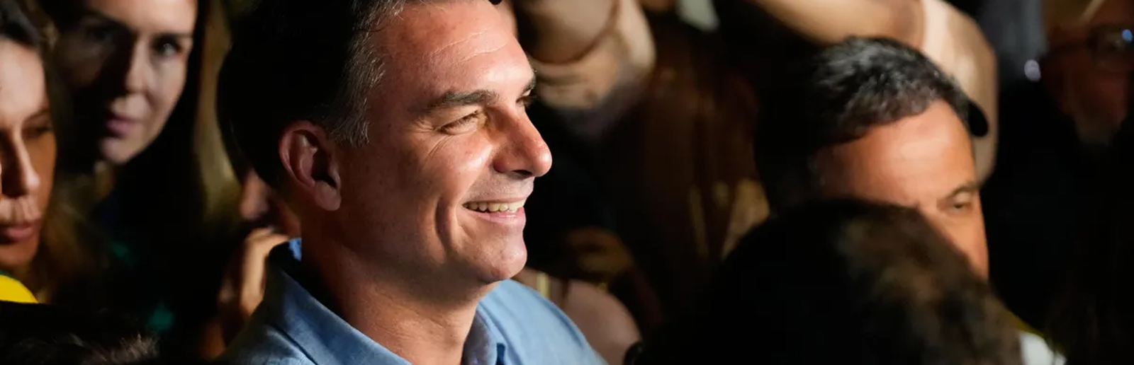 Análise: Brasil, França, Alemanha, Itália... O populismo global tipo Trump está a bombar
