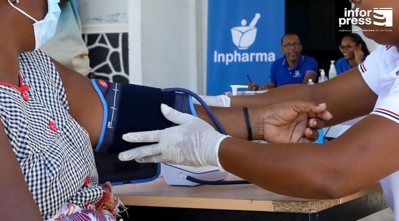 Praia: Feira de saúde leva rastreio e promoção do bem-estar a comunidade do bairro Brasil