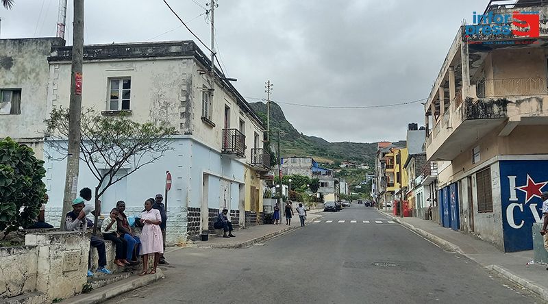 São Domingos: Candidatos intensificam acções de campanha porta-a-porta com eleitorados nos arredores da cidade