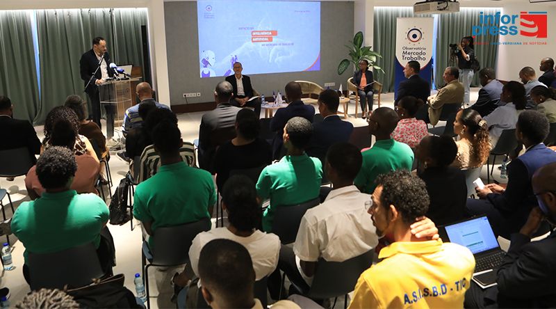Governo desafia jovens a verem Inteligência Artificial como uma oportunidade