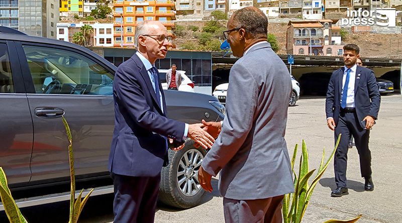 Primeiro-ministro do Luxemburgo manifesta desejo de continuar a colaborar com Cabo Verde