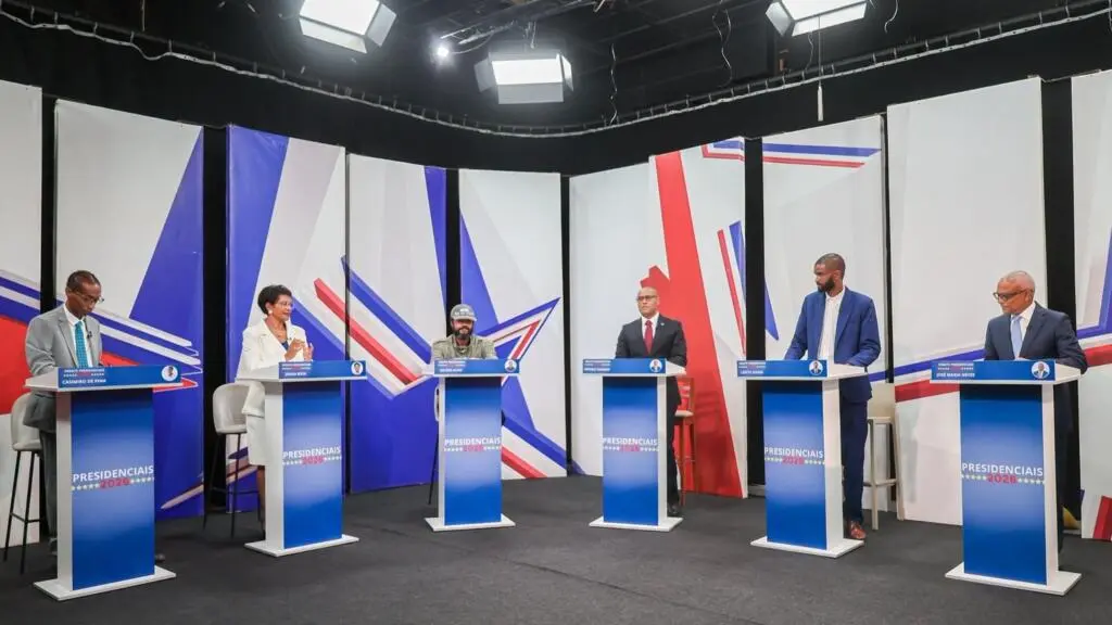 Morosidade da Justiça e custo de vida dominam debate entre candidatos às presidenciais